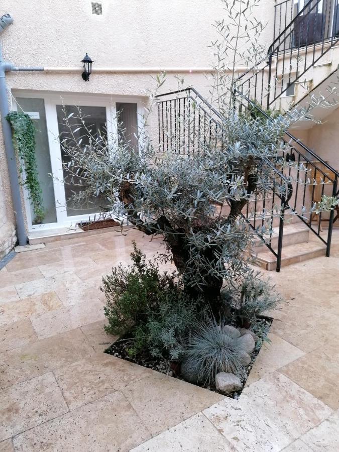 Appartement Perigueux Garage Attenant Fibre Climatisation Екстер'єр фото