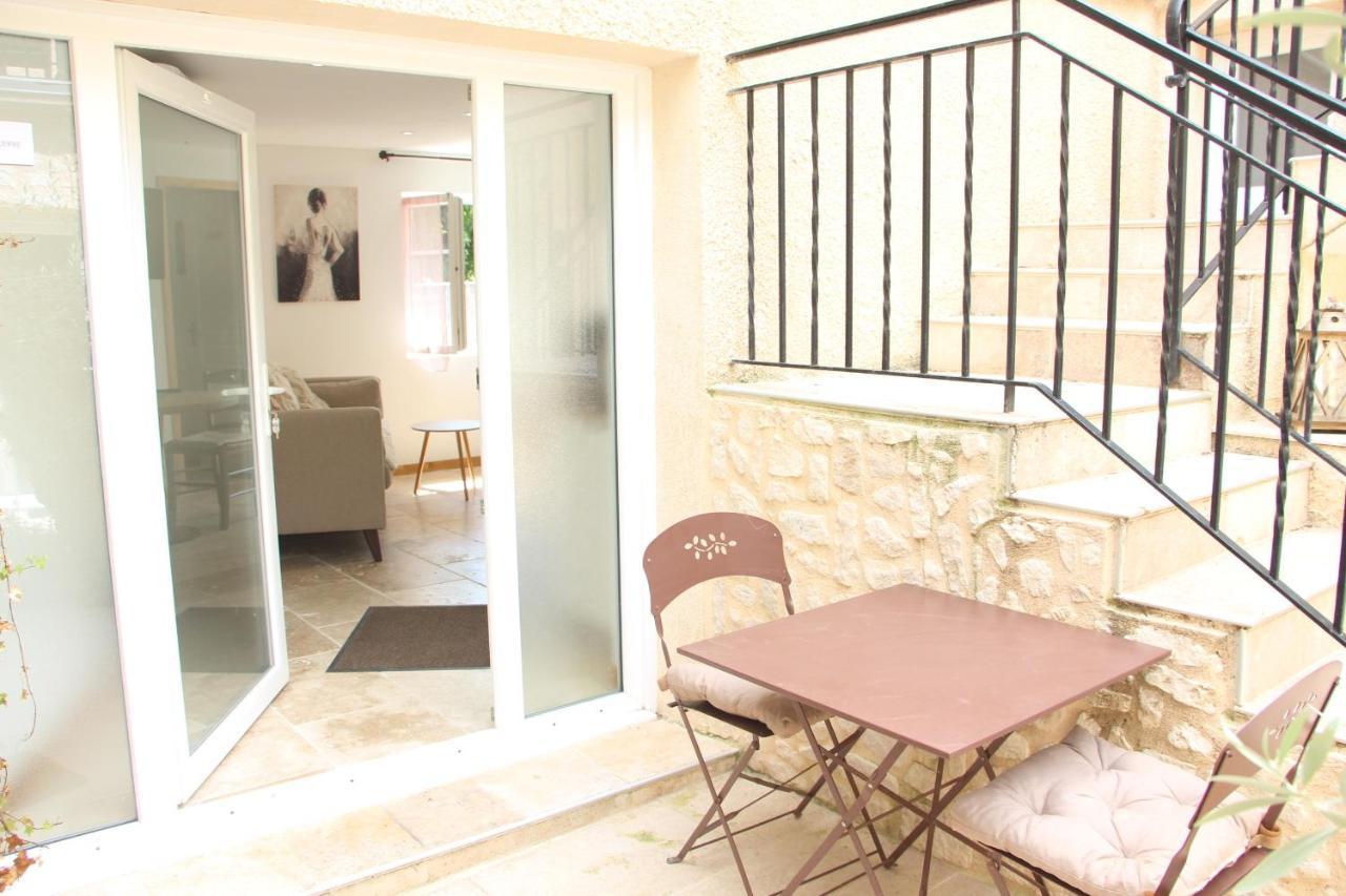 Appartement Perigueux Garage Attenant Fibre Climatisation Екстер'єр фото